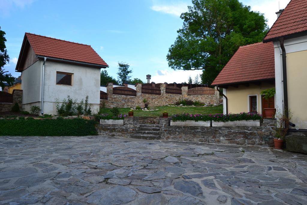 Ubytovani Na Hajence Bystrice nad Pernstejnem Exterior photo